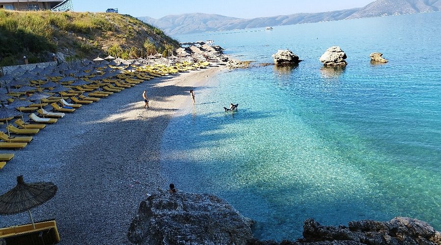 udhetim ne bregdet me guide